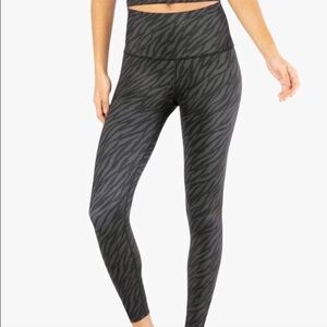 Beyond Yoga | Luxe Zebra Leggings
